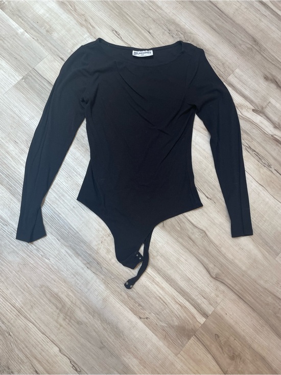 No Boundaries Tops - No Boundaries Black Long Sleeve Bodysuit with Snap Closure size medium